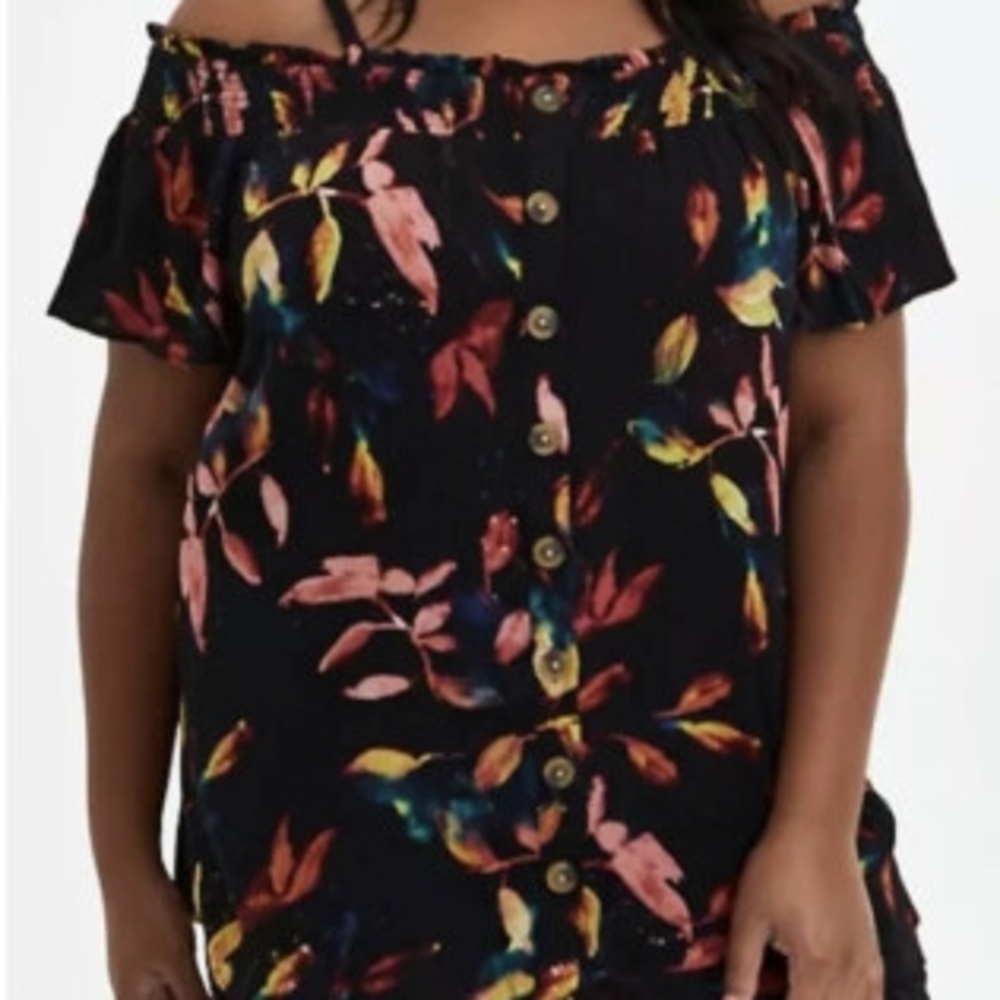 Torrid Multicolor Cold Shoulder Top Size 1 (14-16)